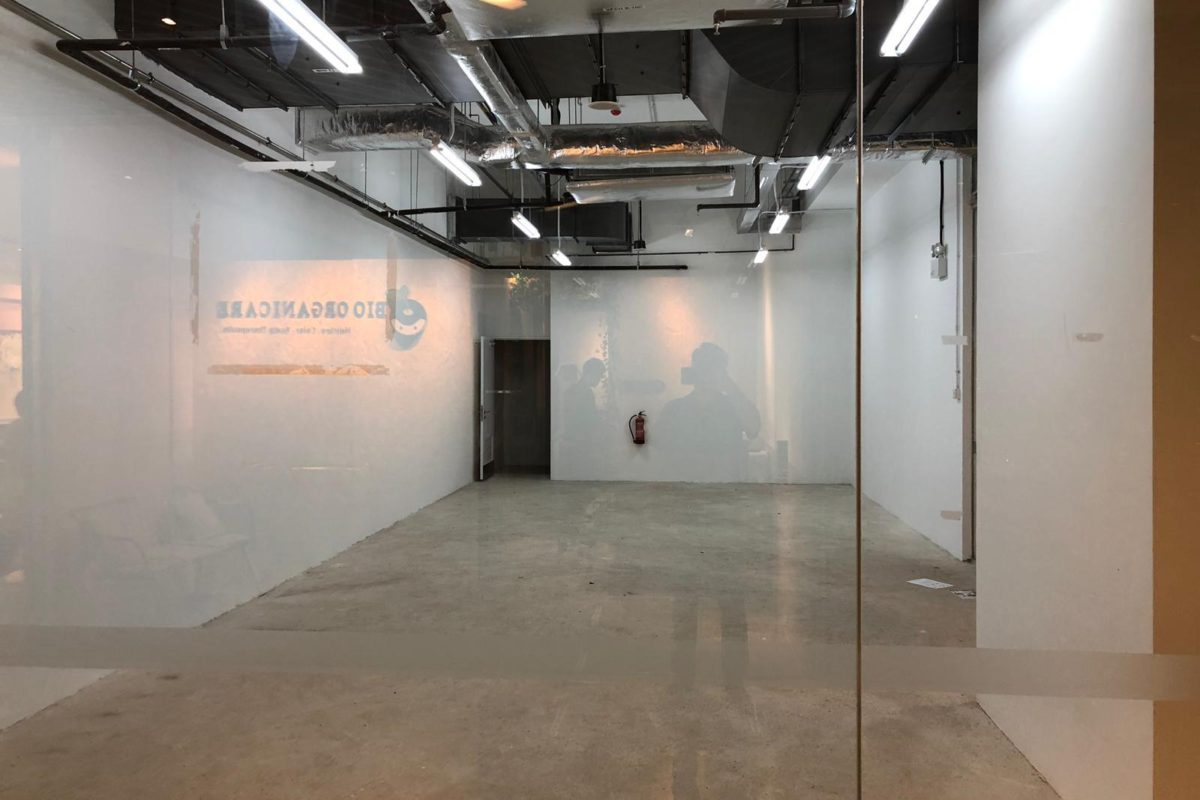 Bare Shop for rent