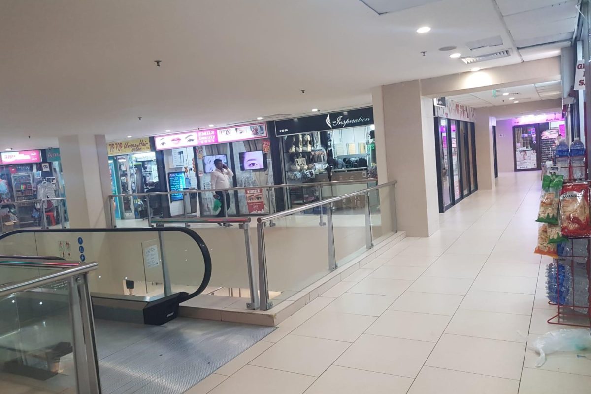 Shop For Rent @ Lucky Plaza