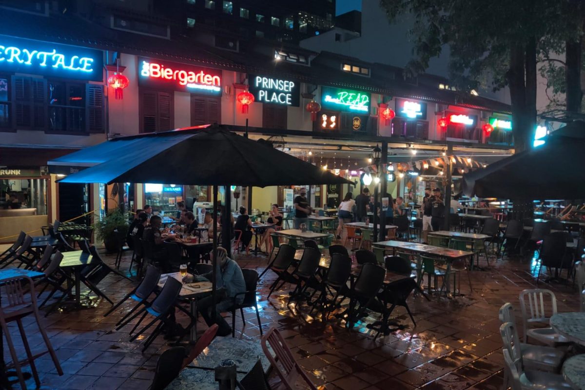 F&B Stalls Near Bencoolen MRT/Brash Basah/Selegie vicinity