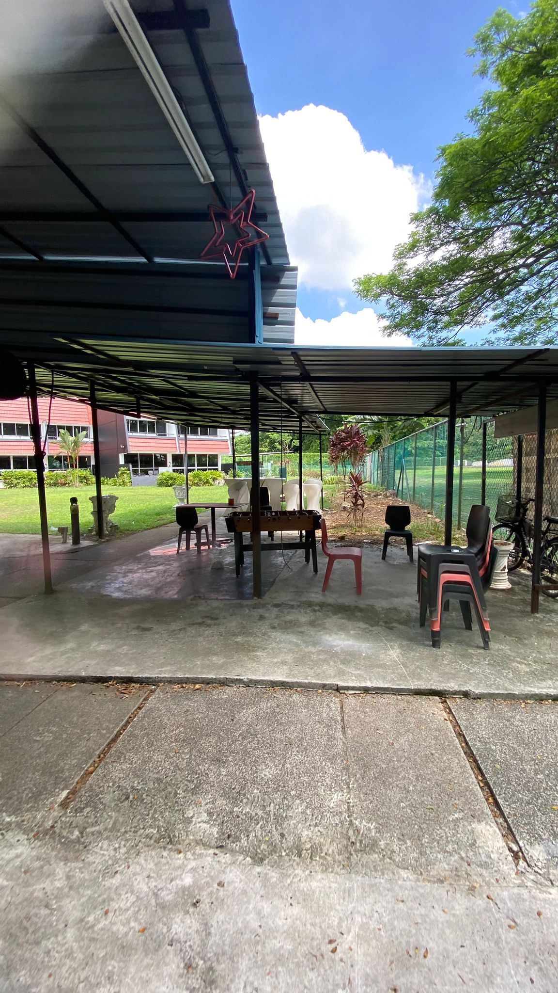 Standalone F&B space with living quarters @ Pasir Ris Resort